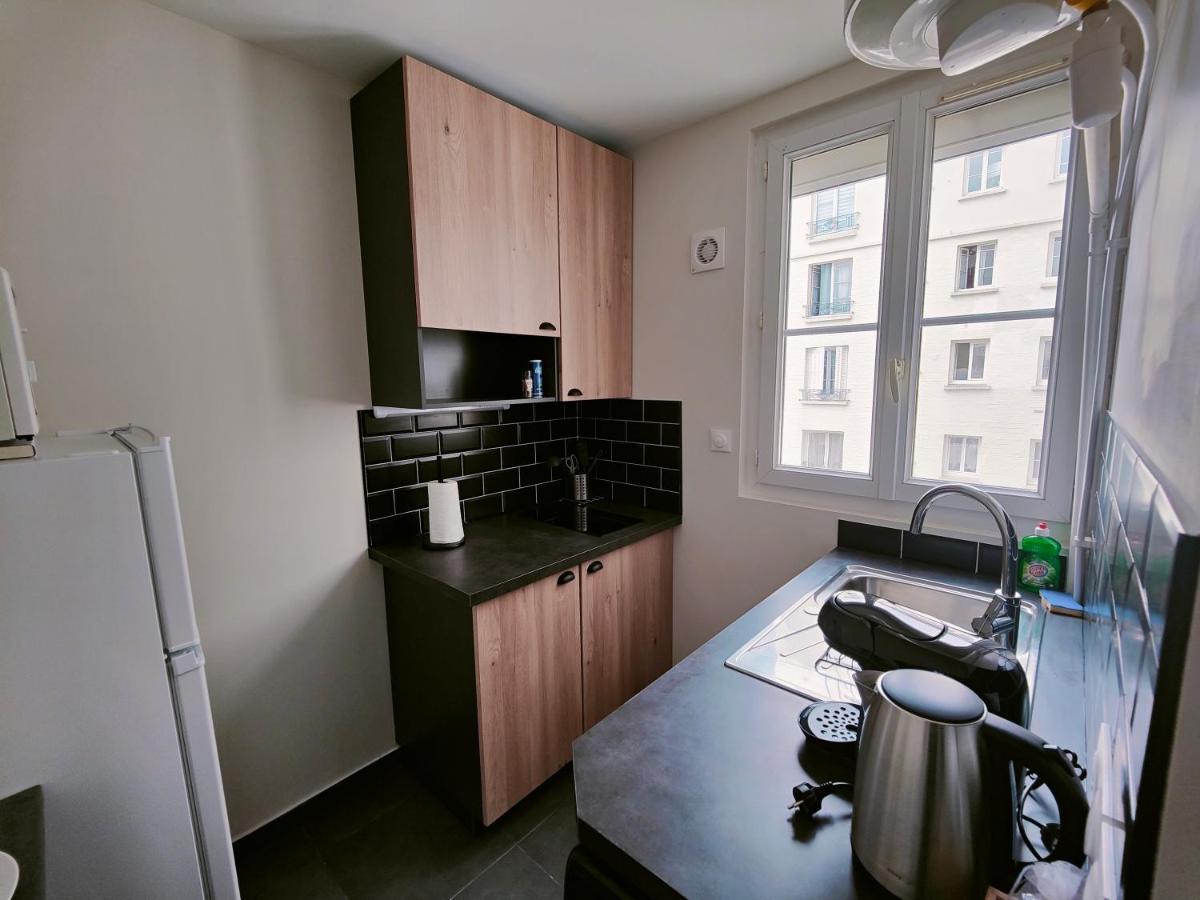 Appartement Business Ла-Ґаренн-Коломб Екстер'єр фото