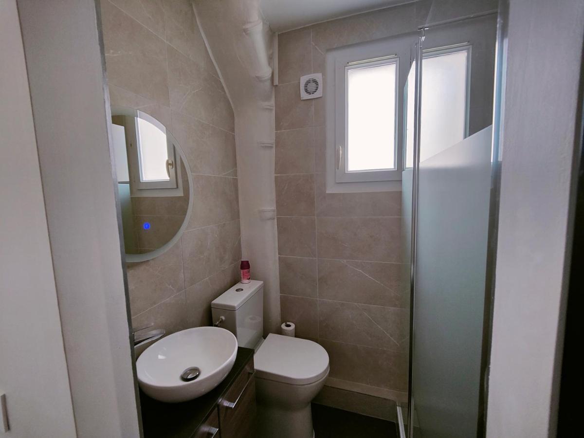 Appartement Business Ла-Ґаренн-Коломб Екстер'єр фото
