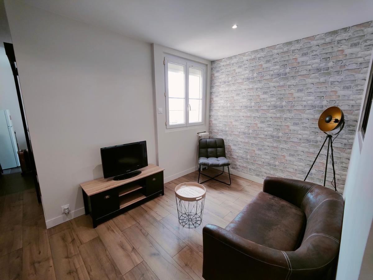 Appartement Business Ла-Ґаренн-Коломб Екстер'єр фото