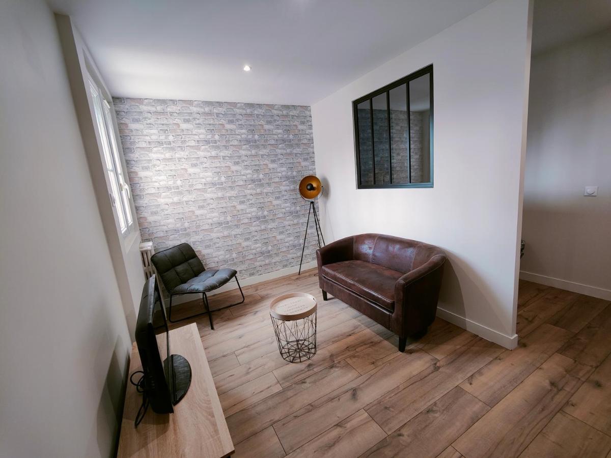 Appartement Business Ла-Ґаренн-Коломб Екстер'єр фото