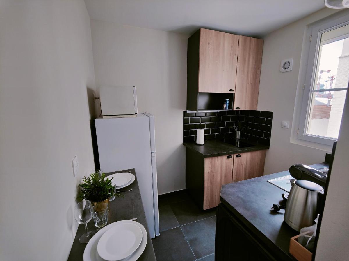 Appartement Business Ла-Ґаренн-Коломб Екстер'єр фото